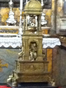 The Virgin's ring. San Lorenzo Cathedral, Perugia.
